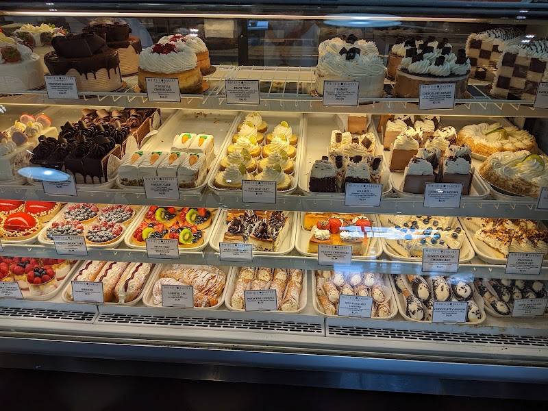 White's Bakery & Cafe