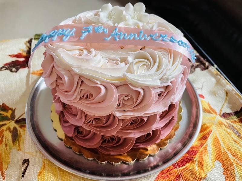 White's Bakery & Cafe